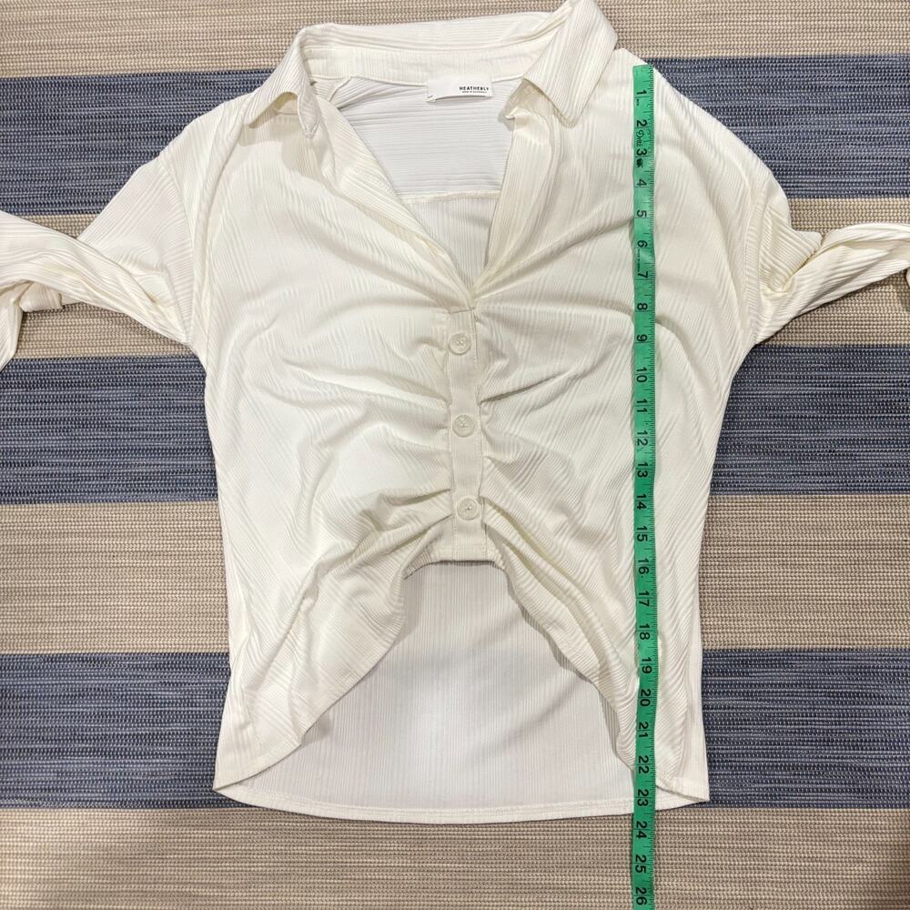 Heatherly Ribbed Ruched Button-Front Collared Top Ivory Small - Picture 6 of 6